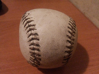 Отдается в дар Мяч для бейсбола.